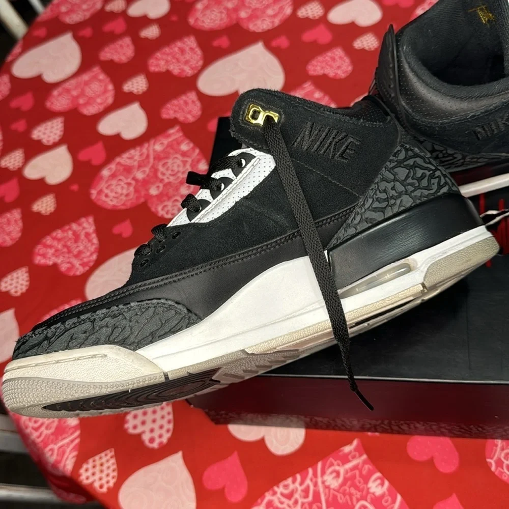 AIR JORDAN RETRO TH